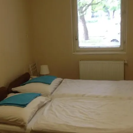 Simple Vodmat Albergue Liubliana